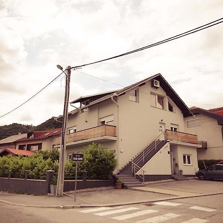 Rooms Medved Samobor Esterno foto