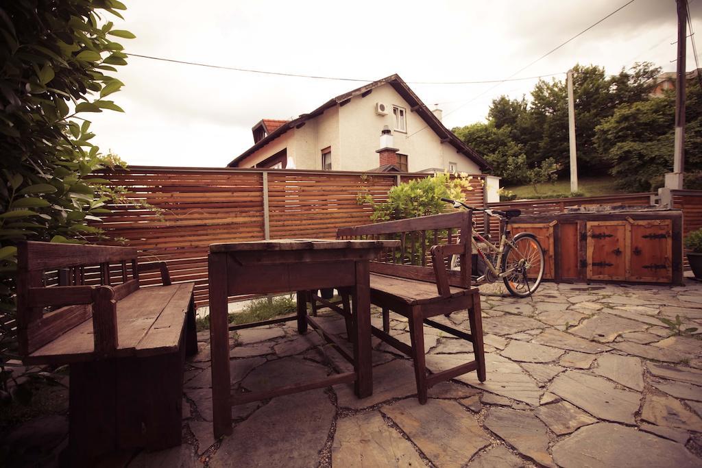 Rooms Medved Samobor Esterno foto