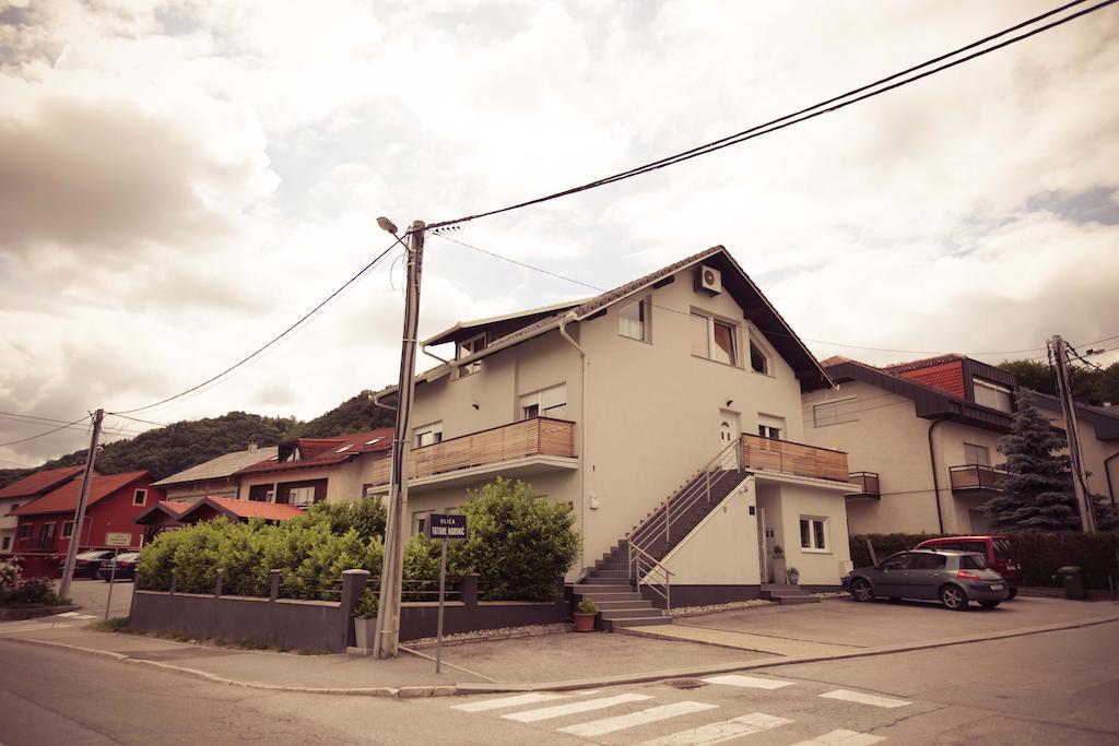 Rooms Medved Samobor Esterno foto